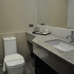 Estudio Leisure con Cama King